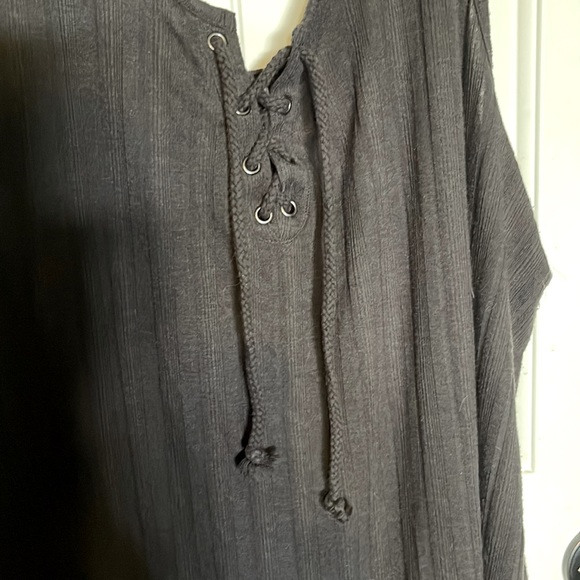 Maurice’s lace-up tank - Picture 2 of 3